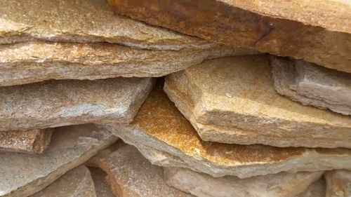 Плитняк златолит жёлтый золотистый для отмостки купить в Республике Якутия