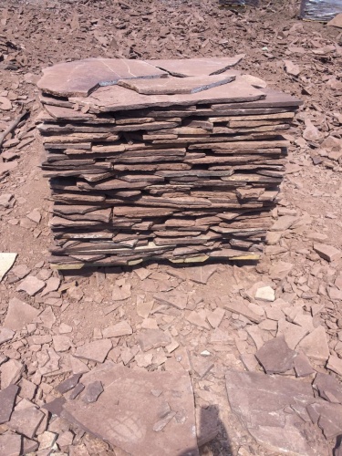 Плитняк лемезит бордовый для цоколя 1,5-2 см купить в Республике Якутия