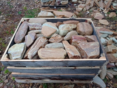 Златолит жёлтый, жёлто-зелёный глыбки и валуны для ланшафтного дизайна купить в Республике Якутия