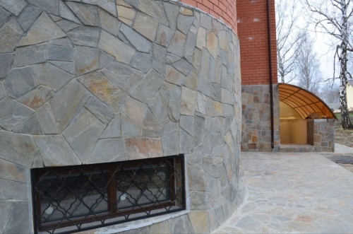 Плитняк златолит Уральский для цоколя, отмостки купить в Республике Якутия